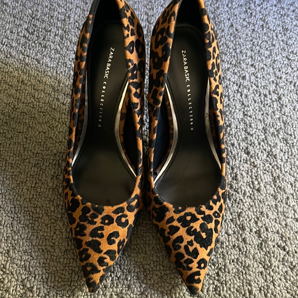 Zara leopard print pointed heels